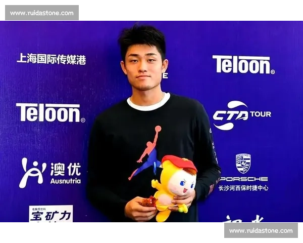 心疼！中国选手伤病困扰，拼搏精神感动全场