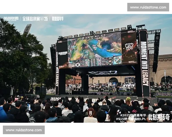 观众的热情燃爆全球，电竞赛事的现场魅力