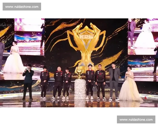 当虚拟照进现实，电竞颁奖典礼见证了多少励志故事！